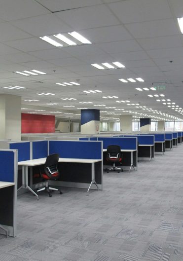 modern-office-cubicle-interior (1)